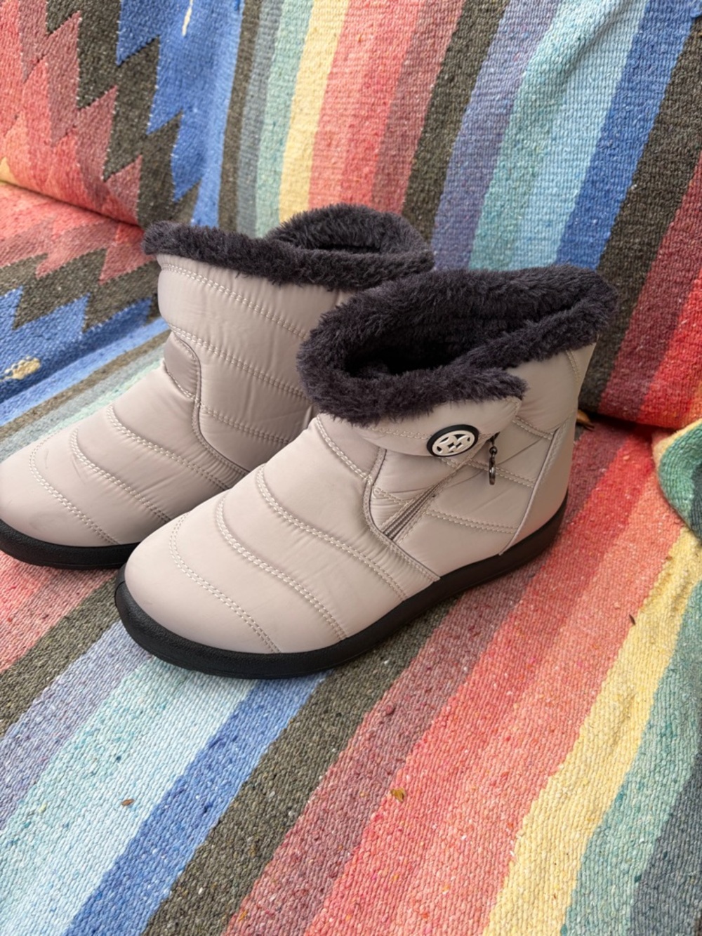 Women's Quilted Ankle Booties with Faux Fur Lining - Light Gray